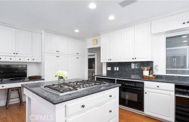 House for rent at 2112 Dover Dr, Newport Beach, CA 92660