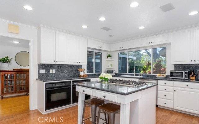 House for rent at 2112 Dover Dr, Newport Beach, CA 92660