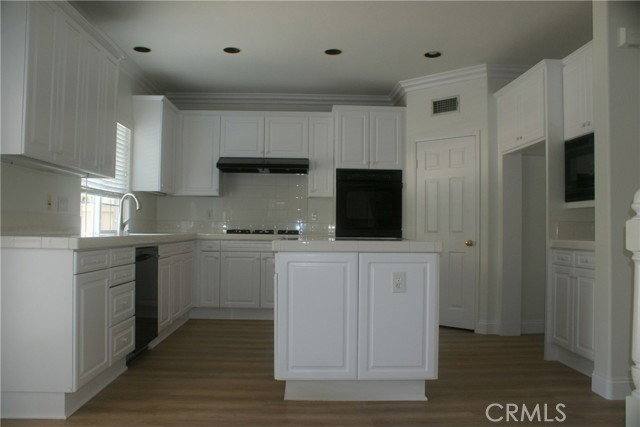House for rent at 29 Hollinwood, Irvine, CA 92618
