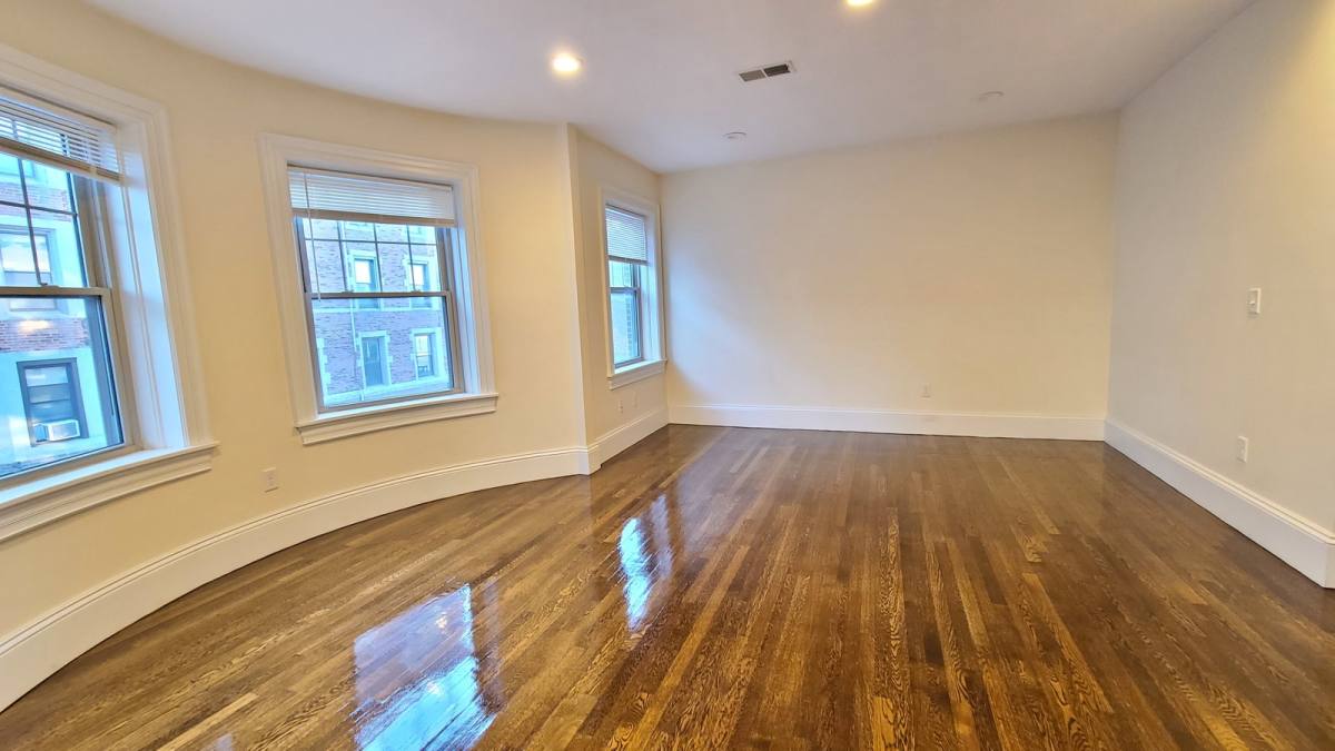 Apartment for rent at 29 Commonwealth Terrace #7, Brighton, MA 02135