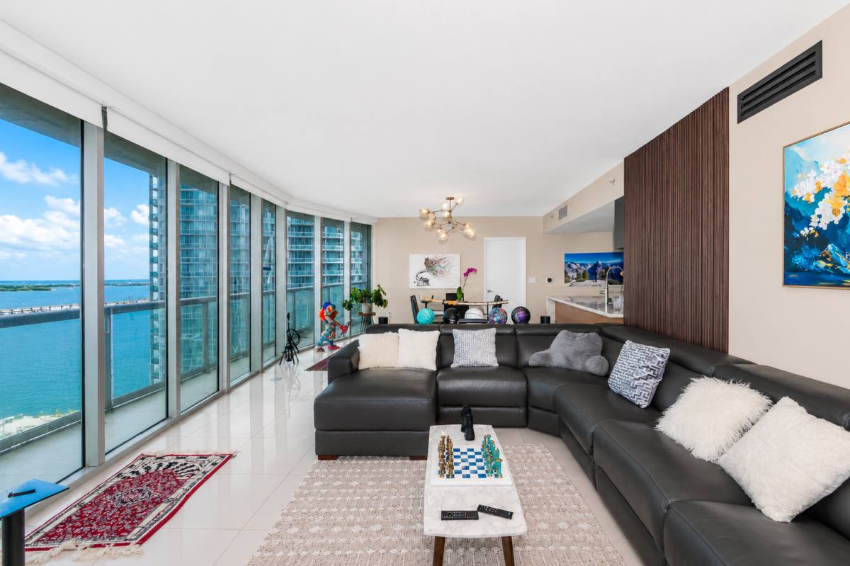 Apartment for rent at 465 Brickell Ave, Miami, FL 33131