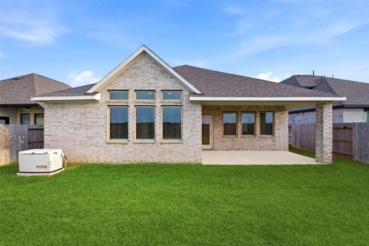 Apartment for rent at 808 Marisol Bay Dr, Katy, TX 77493