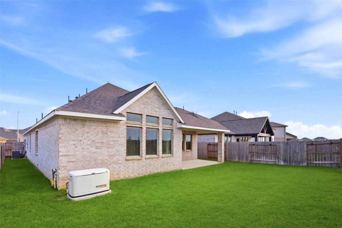 Apartment for rent at 808 Marisol Bay Dr, Katy, TX 77493