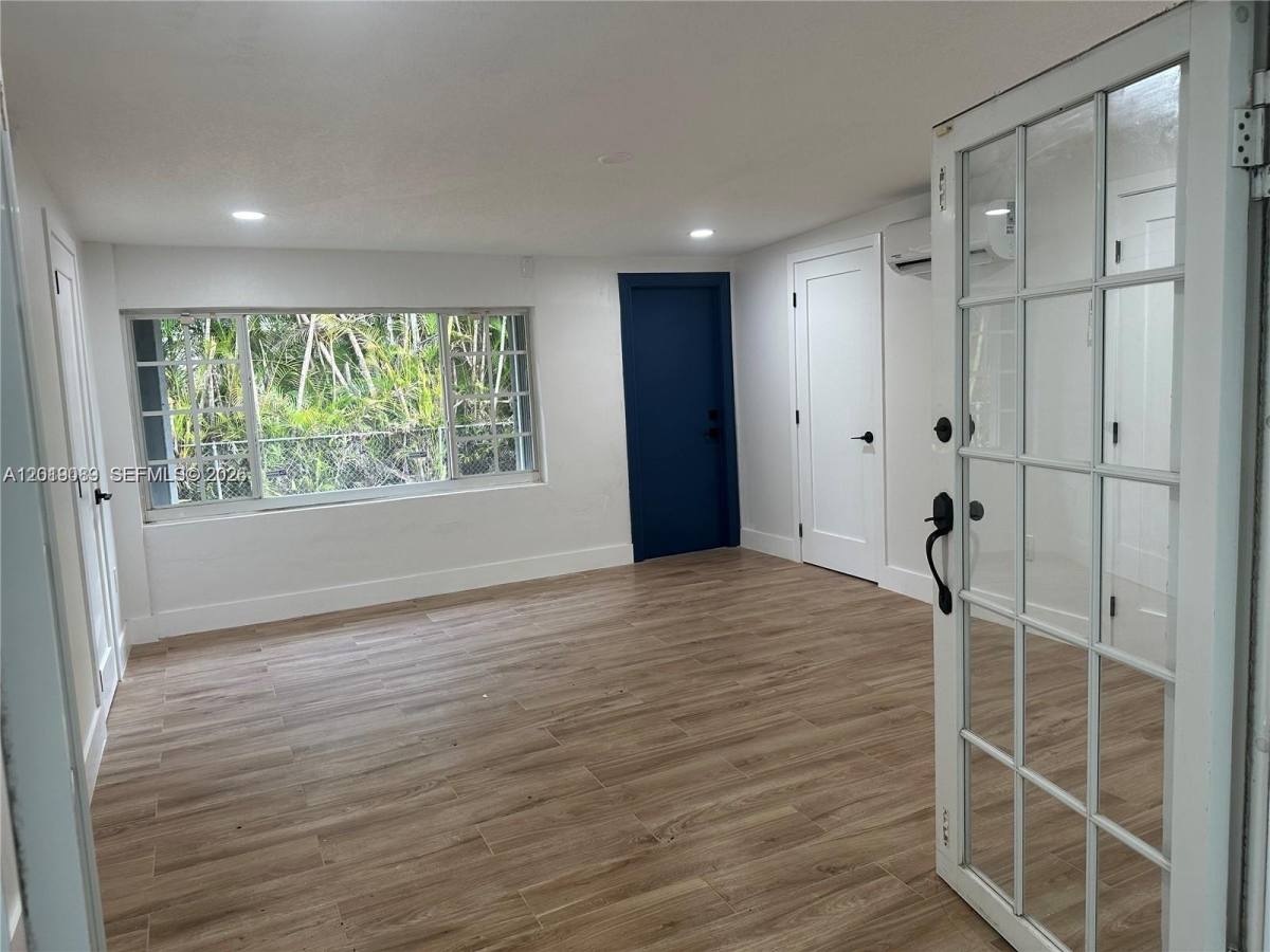 House for rent at 517 Navarre Ave, Miami, FL 33134