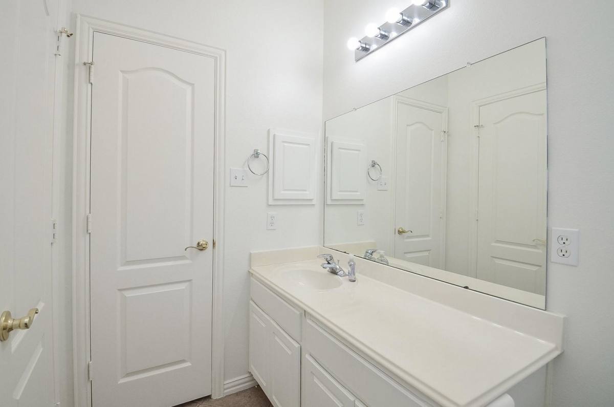 House for rent at 2608 Grand Plantation Court, Missouri City, TX 77459