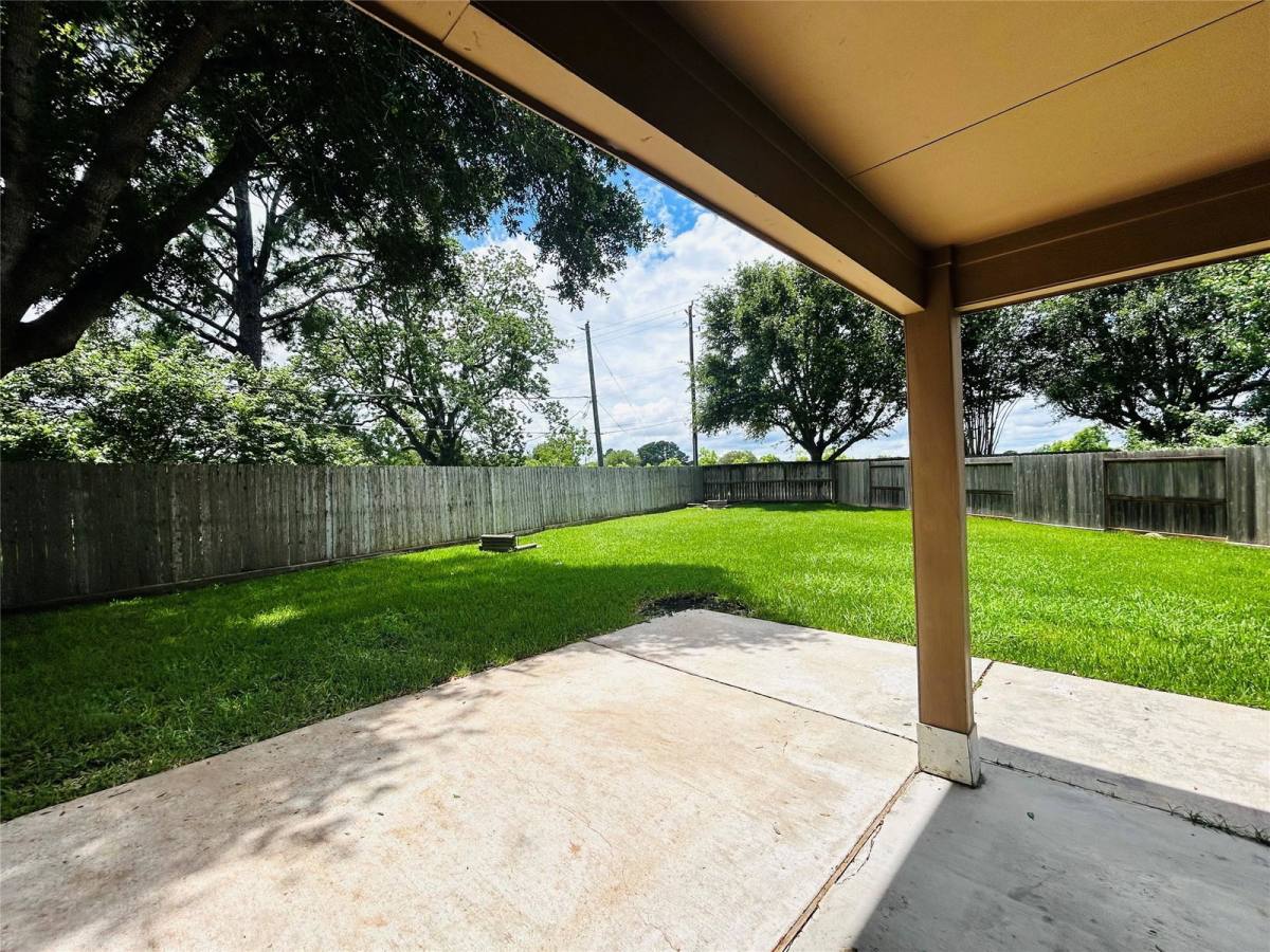House for rent at 2308 Emerald Stone Court, Pearland, TX 77581