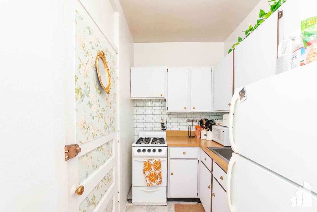 3024 N Halsted St #30-3B, Chicago, IL 60657 - Apartment for Rent - Image 3