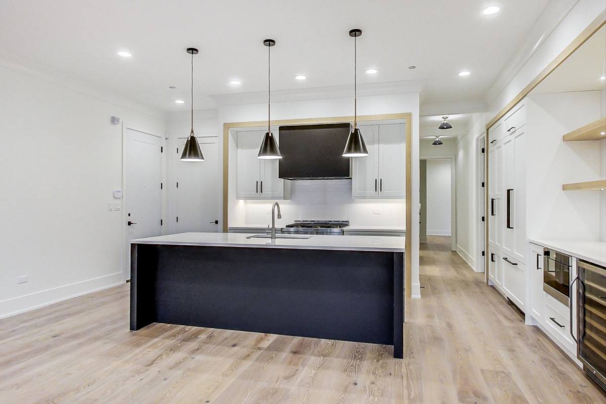 Condo for rent at 4920 N Lincoln Ave #3N, Chicago, IL 60625