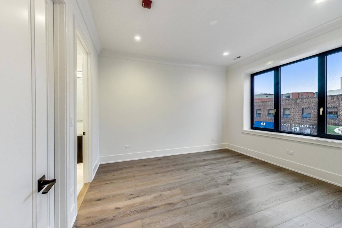 Condo for rent at 4920 N Lincoln Ave #3N, Chicago, IL 60625