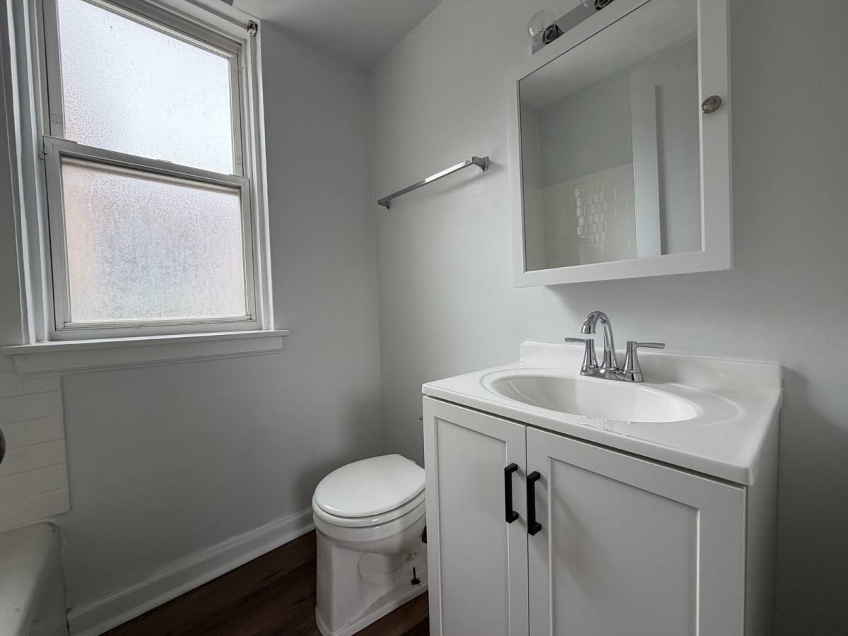 Apartment for rent at 3727 N Pine Grove Ave #303, Chicago, IL 60613