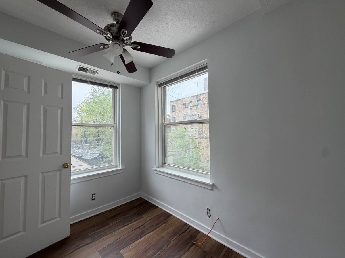 Apartment for rent at 3727 N Pine Grove Ave #303, Chicago, IL 60613