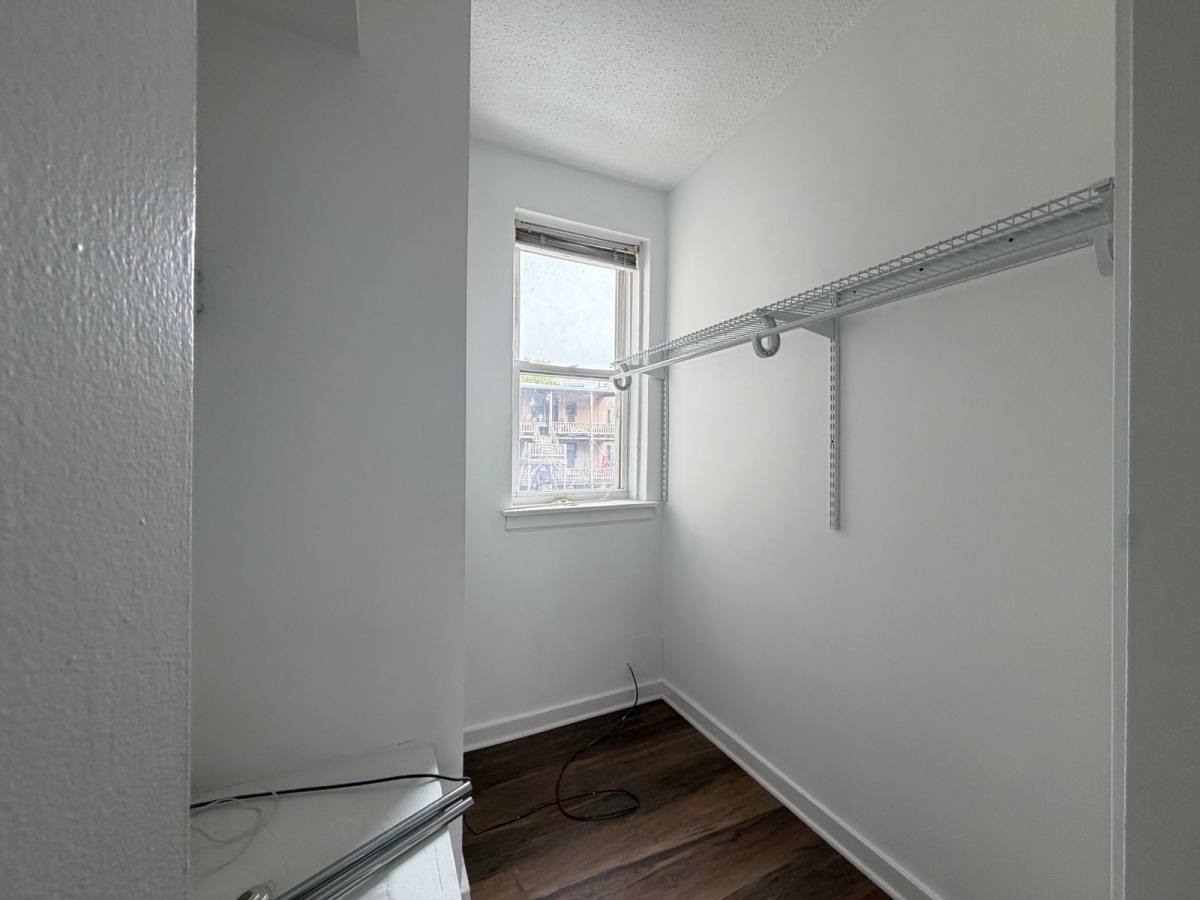 Apartment for rent at 3727 N Pine Grove Ave #303, Chicago, IL 60613