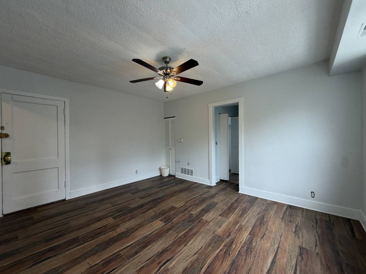 Apartment for rent at 3727 N Pine Grove Ave #303, Chicago, IL 60613