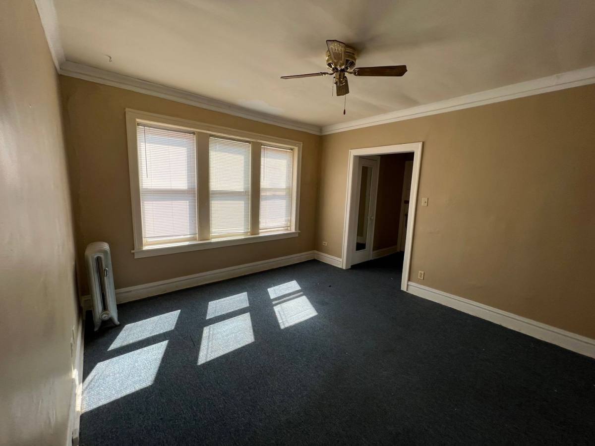 Apartment for rent at 4666 N Spaulding Ave #3F, Chicago, IL 60625