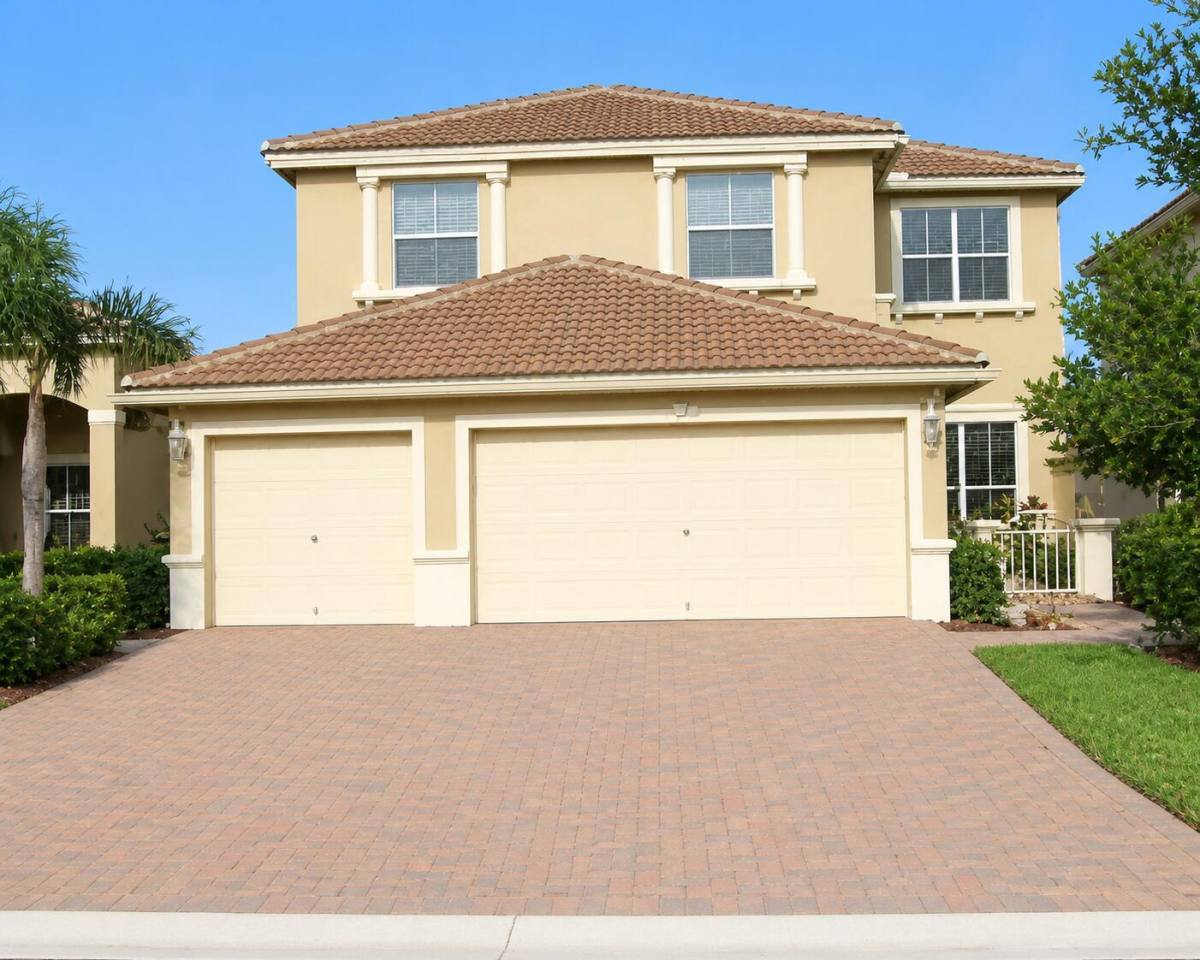 House for rent at 3945 Torres Circle, West Palm Beach, FL 33409