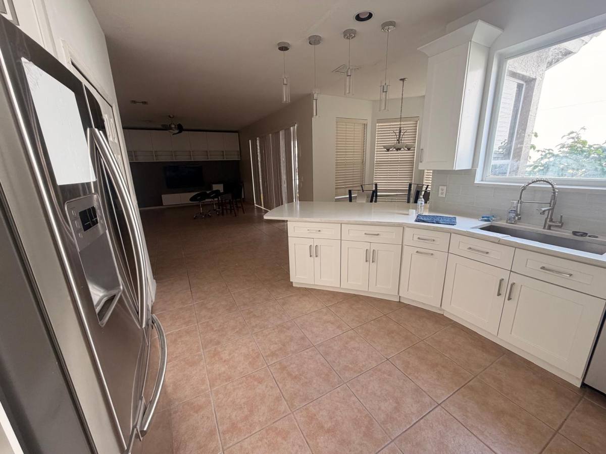 House for rent at 1226 Avondale Lane, West Palm Beach, FL 33409