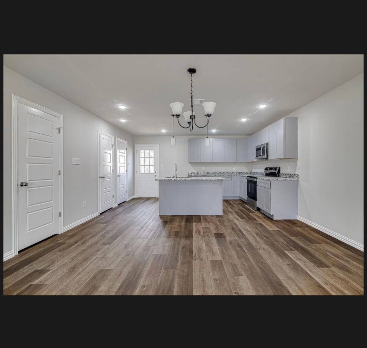 Apartment for rent at 333 N Field St #A, Burleson, TX 76028