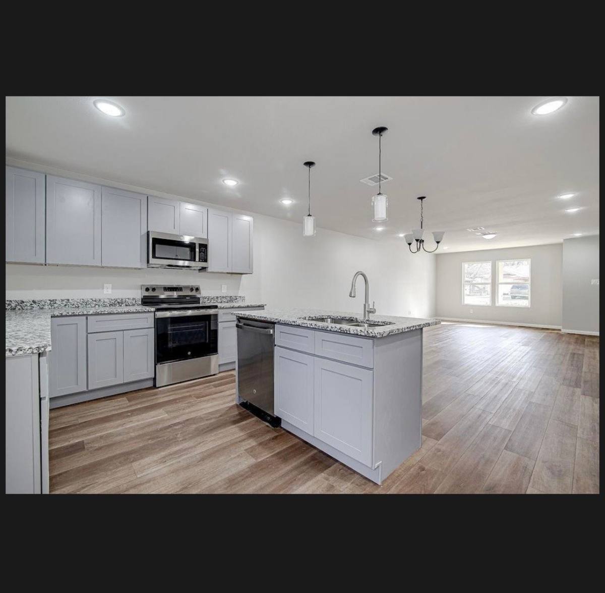 Apartment for rent at 333 N Field St #A, Burleson, TX 76028