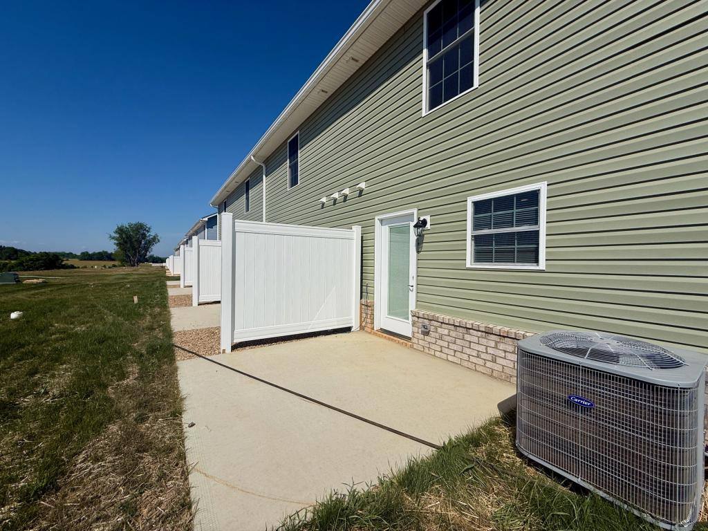 Townhouse for rent at 127 Adams & Corby Rd #36, Limestone, TN 37681