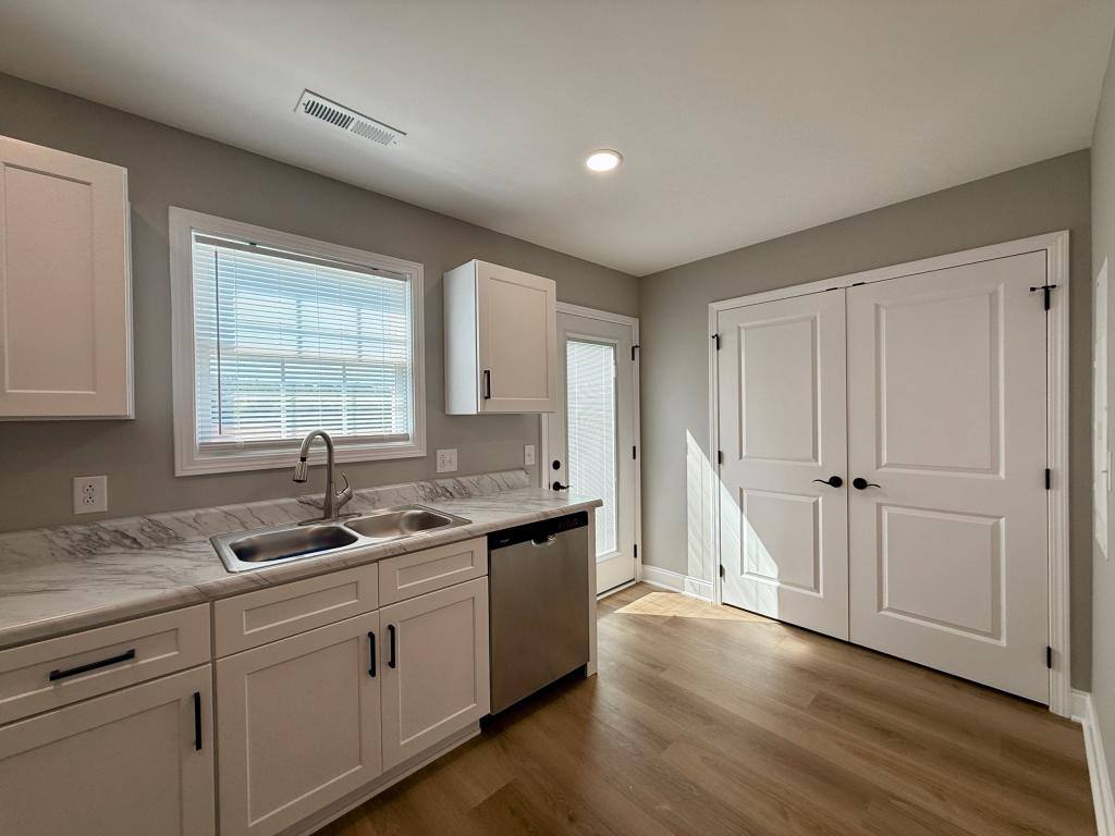 Townhouse for rent at 127 Adams & Corby Rd #36, Limestone, TN 37681