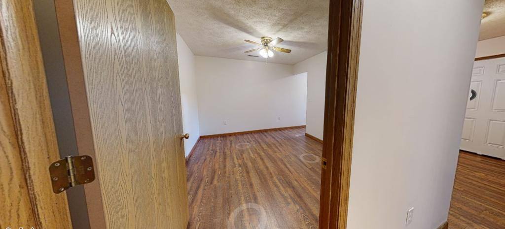 Apartment for rent at 907 W Cherry St, Marion, IL 62959