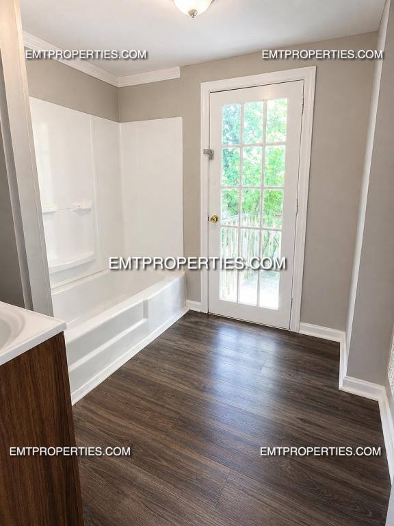 House for rent at 1223 W 5th, Lorain, OH 44052