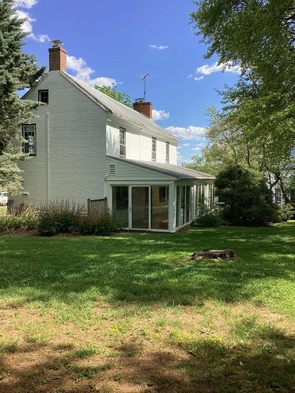 House for rent at 2839 Uniontown Rd, Westminster, MD 21158