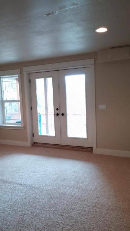 Apartment for rent at 605 NW Sonora Dr, Bend, OR 97703