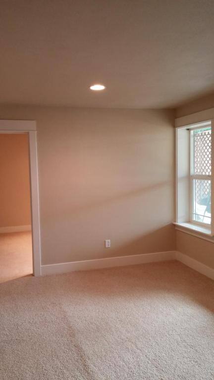 Apartment for rent at 605 NW Sonora Dr, Bend, OR 97703
