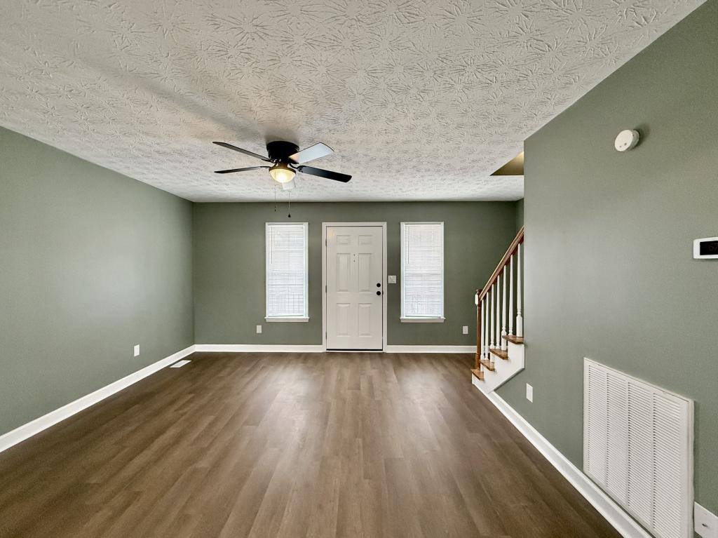 Townhouse for rent at 3875 Erwin Highway 5, Afton, TN 37616