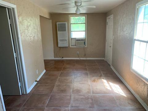 House for rent at 1507 Polk St #A Gas Water Paid, Wichita Falls, TX 76309