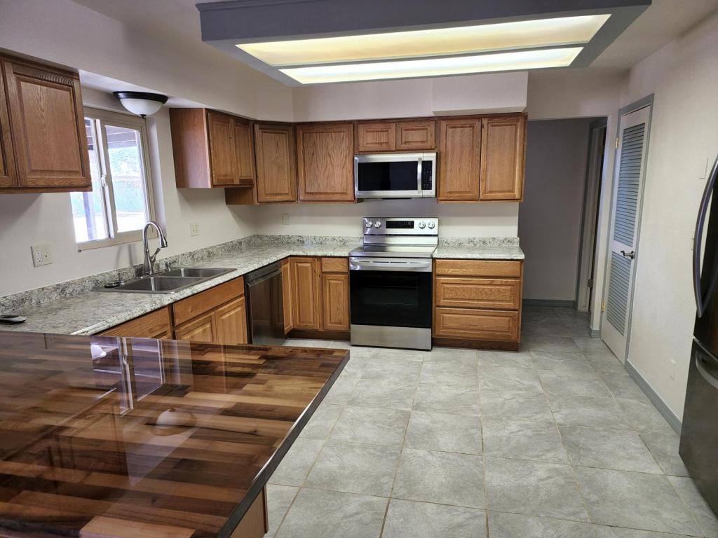 Apartment for rent at 146 9th Ave, Page, AZ 86040