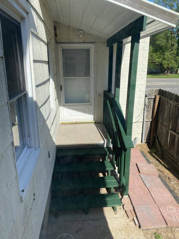 Apartment for rent at 4916 S Wayne Rd #1, Wayne, MI 48184