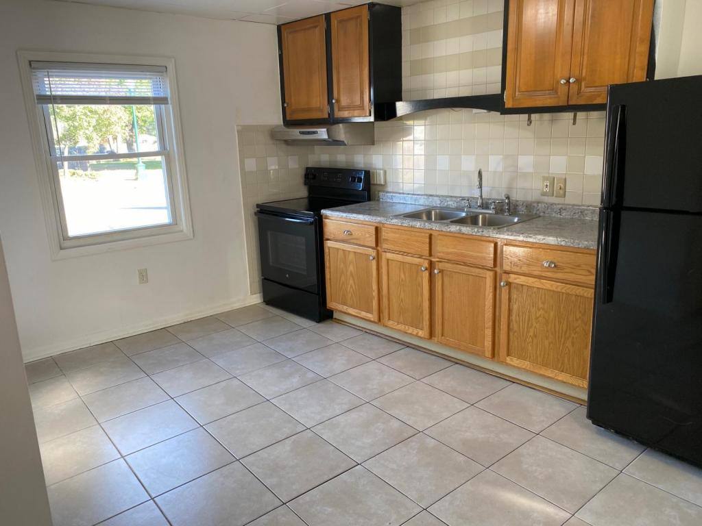 Apartment for rent at 4916 S Wayne Rd #1, Wayne, MI 48184