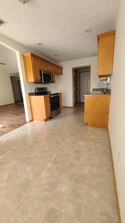 House for rent at 504 W Woodbine, Nixa, MO 65714