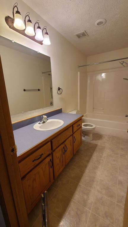 House for rent at 504 W Woodbine, Nixa, MO 65714