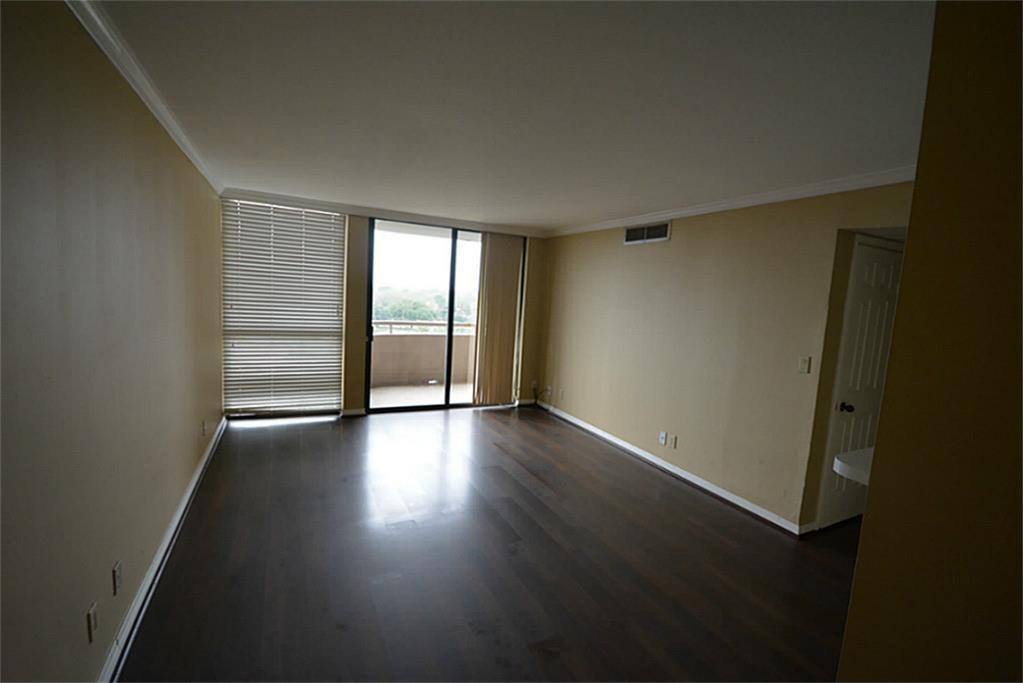 Apartment for rent at 3525 Sage Rd #702, Houston, TX 77056