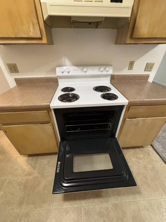 Apartment for rent at 305 Farside Dr #1, Rogersville, TN 37857