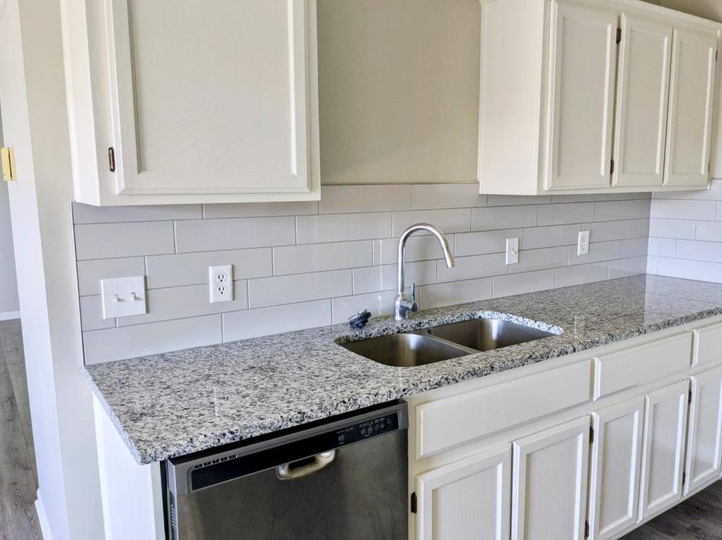 Townhouse for rent at 502 N Grove, Kearney, MO 64060