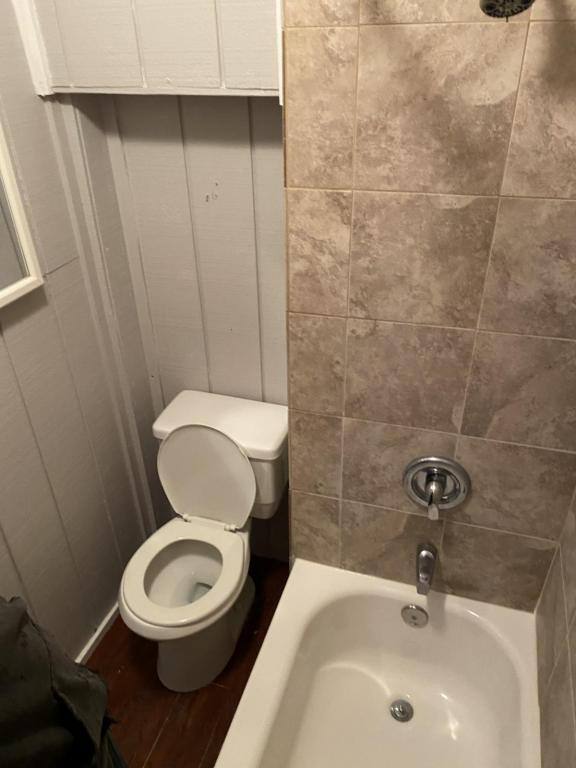 Apartment for rent at 33 N Franklin St, Allentown, PA 18102