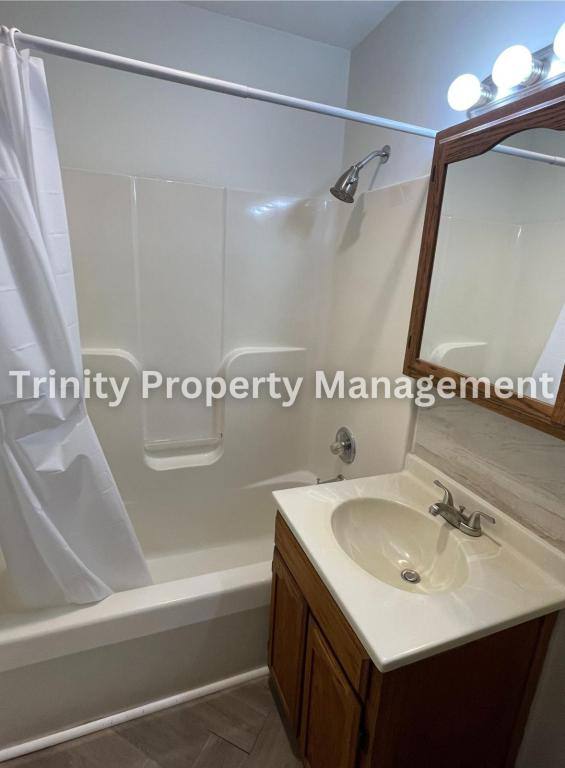 Apartment for rent at 91 George St #5, Salem, WV 26426