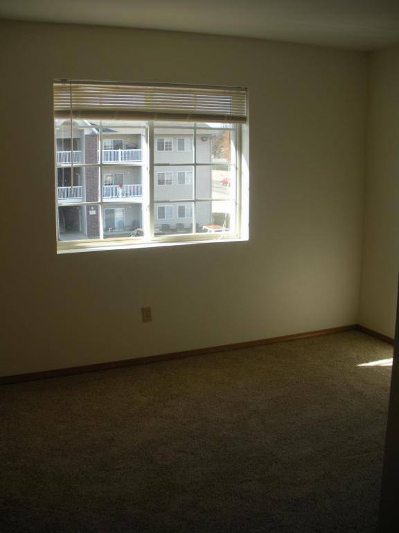 Apartment for rent at 810 E 8th St #103, Bartlesville, OK 74003
