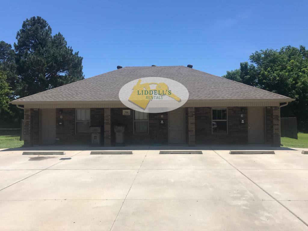 Apartment for rent at 506 W Mueller St #2, Paragould, AR 72450