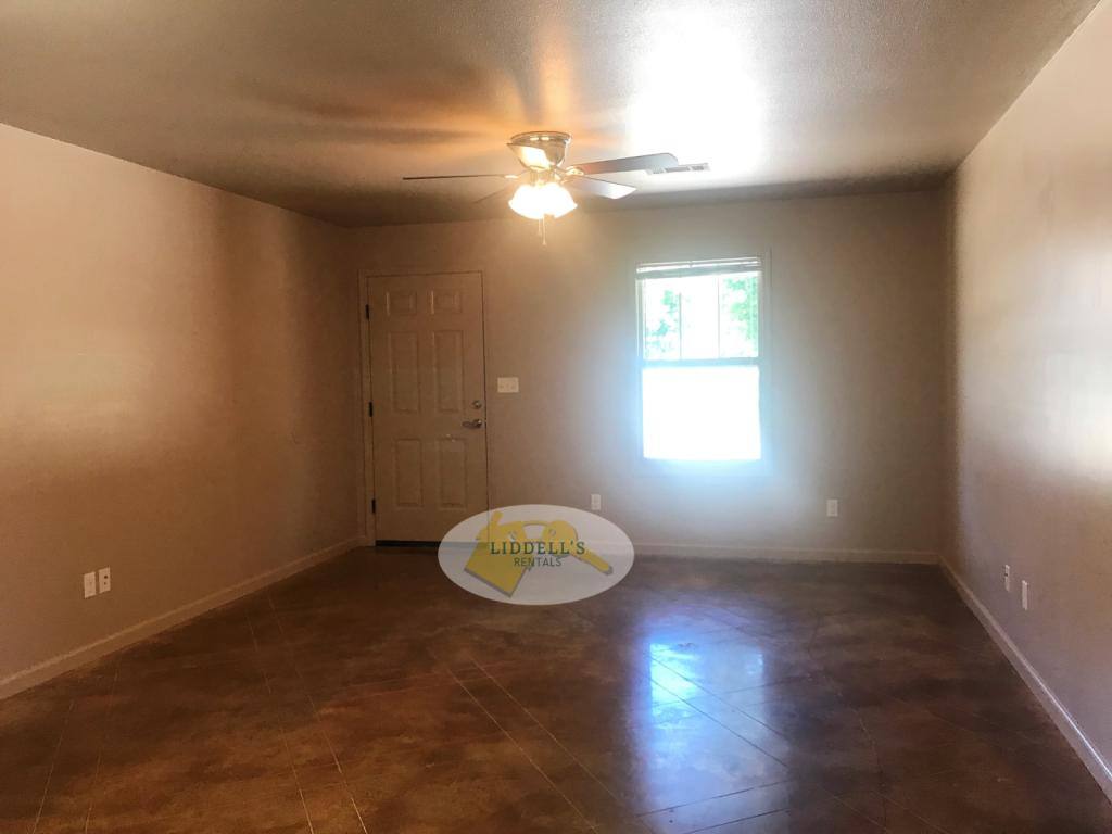 Apartment for rent at 506 W Mueller St #2, Paragould, AR 72450