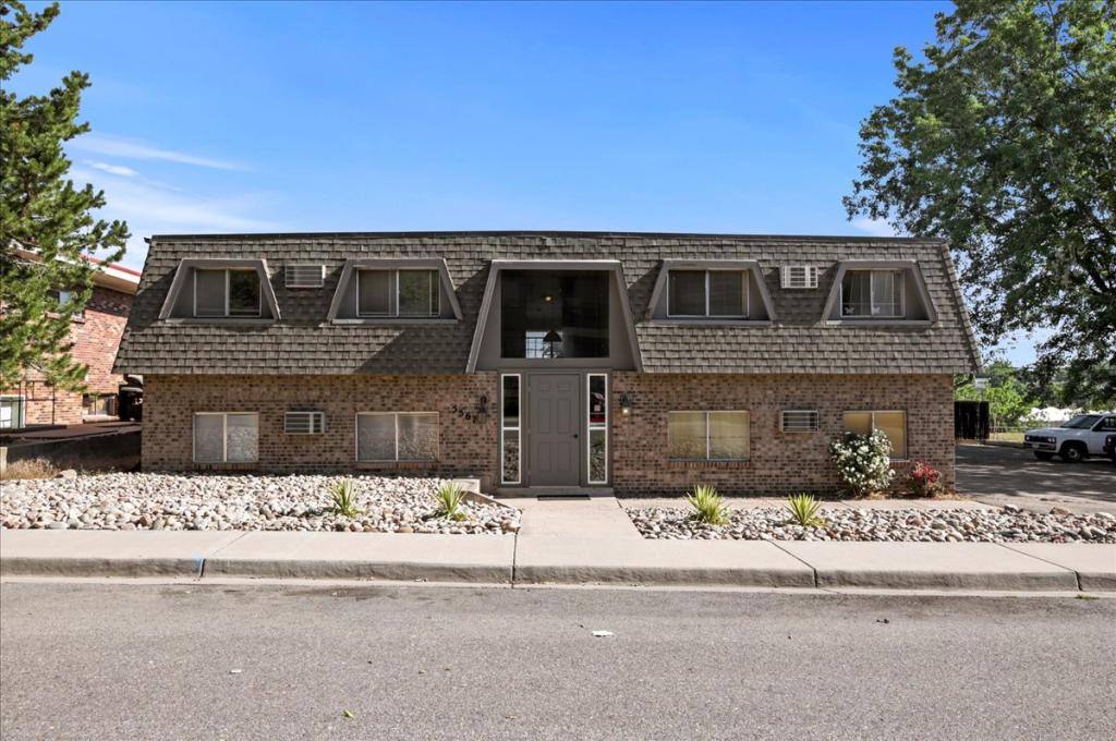 Apartment for rent at 5567 S Sherman Circle, Littleton, CO 80121