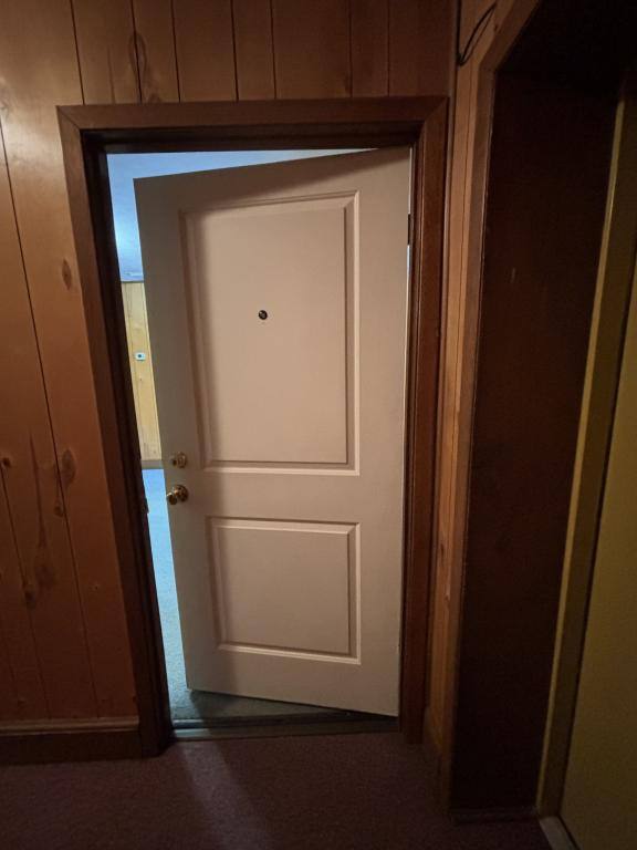 Apartment for rent at 101 W Broadway St, Rogersville, TN 37857