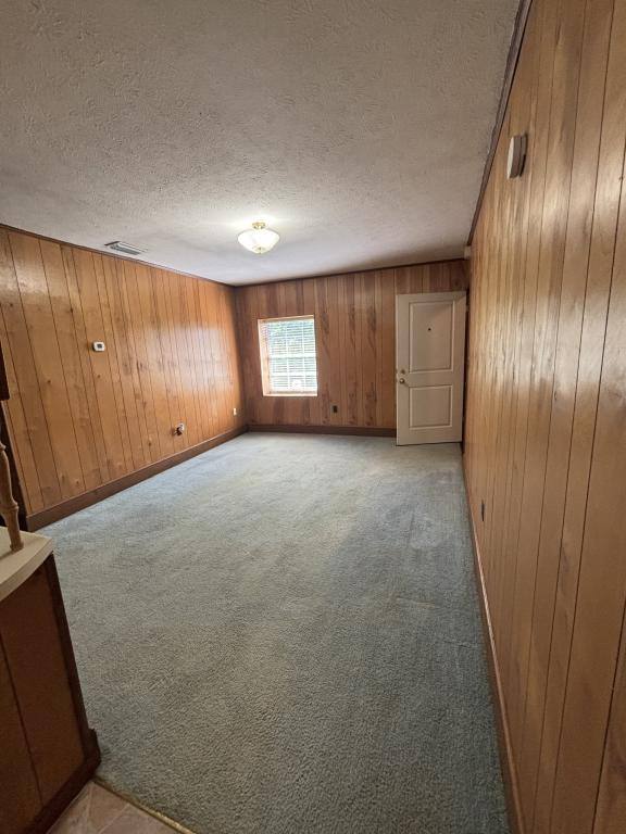Apartment for rent at 101 W Broadway St, Rogersville, TN 37857