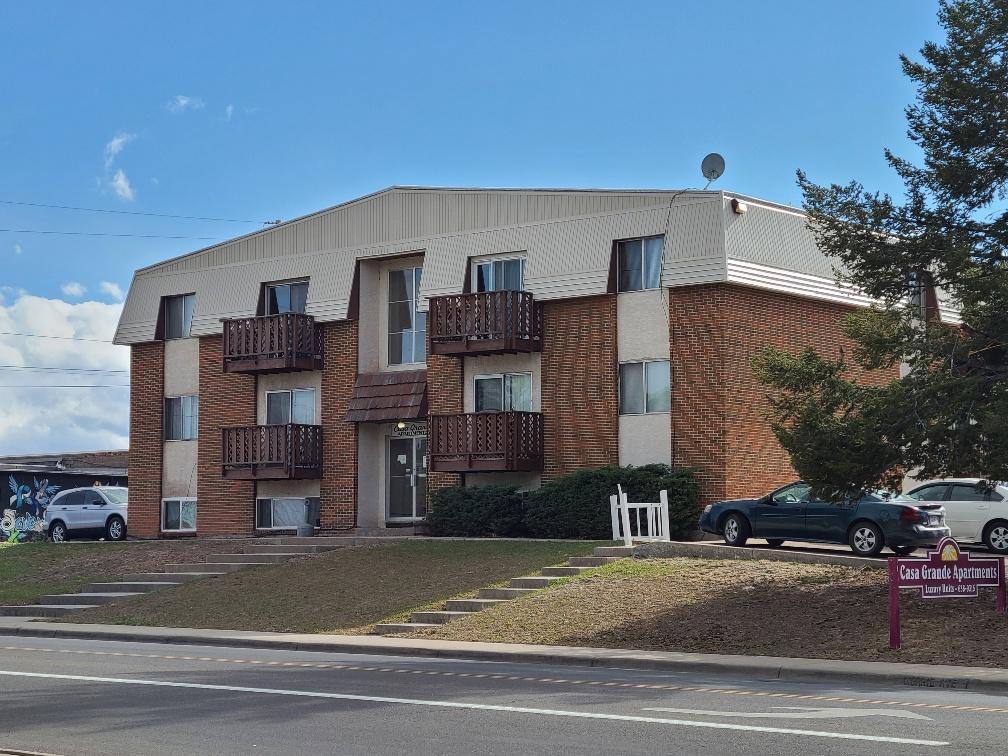 Apartment for rent at 921 E 17th St, Cheyenne, WY 82001