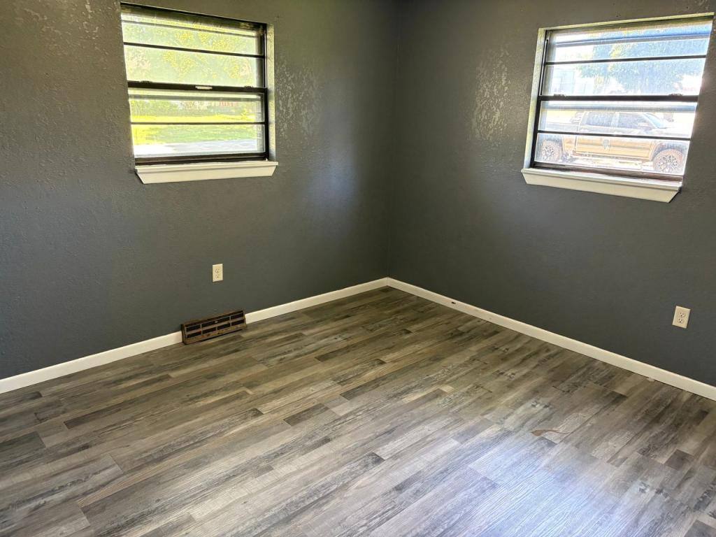 House for rent at 1110 Clayzel Dr, El Dorado Springs, MO 64744