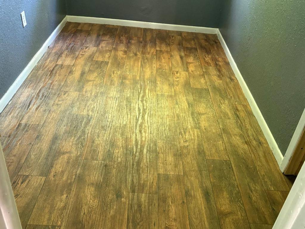 House for rent at 1110 Clayzel Dr, El Dorado Springs, MO 64744